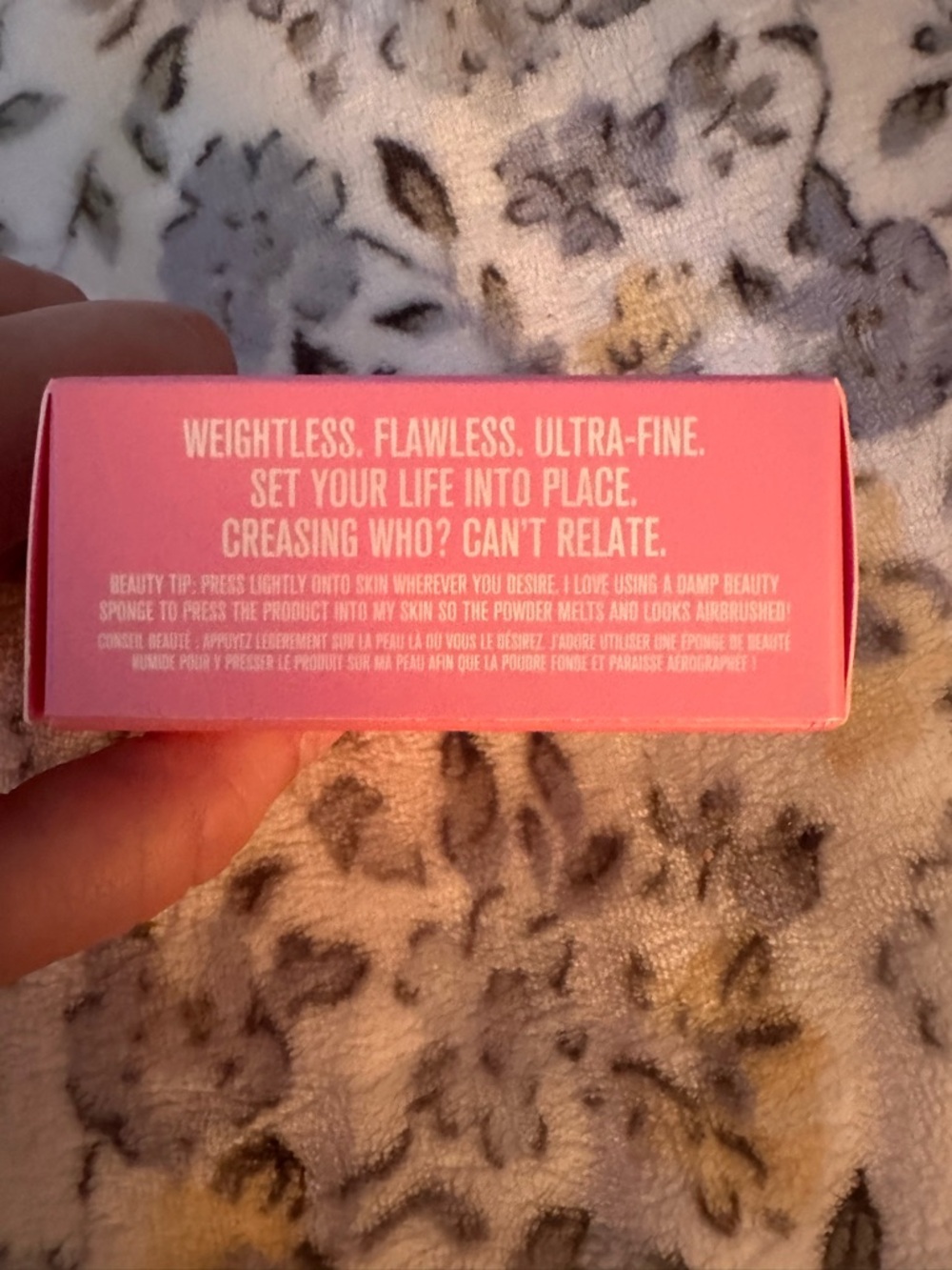 Magic Star Lavender Setting Powder - Picture 4 of 5